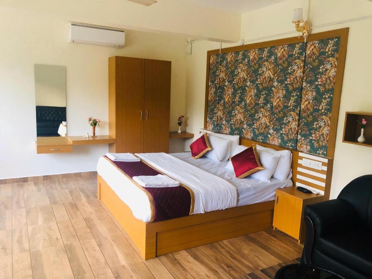 Thenmala Hormuz Inn Kolattupuzha Ngoại thất bức ảnh